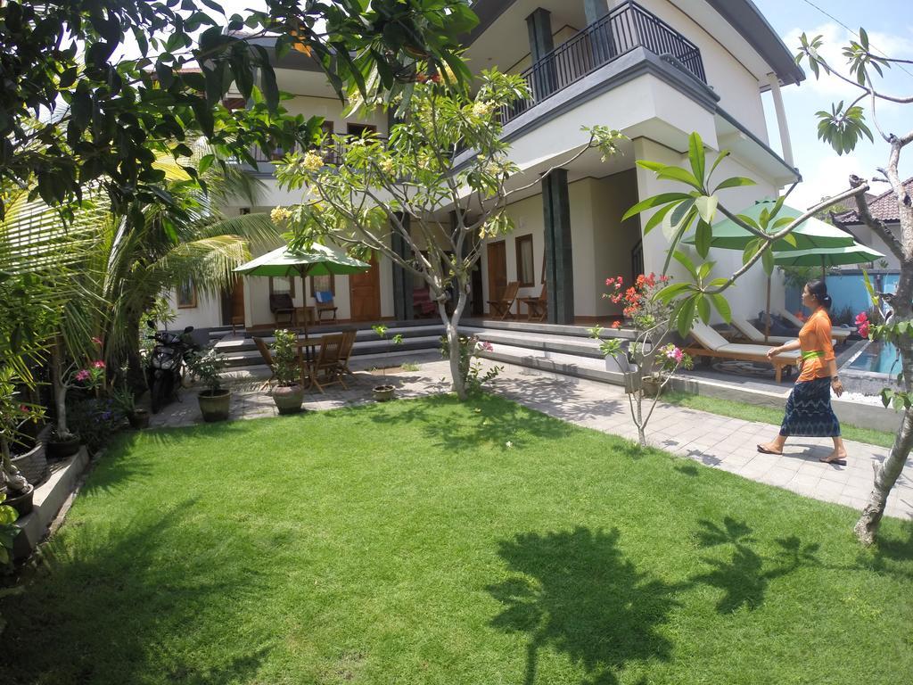 Puri Clinton Bali Apartment Нуса Дуа Екстериор снимка